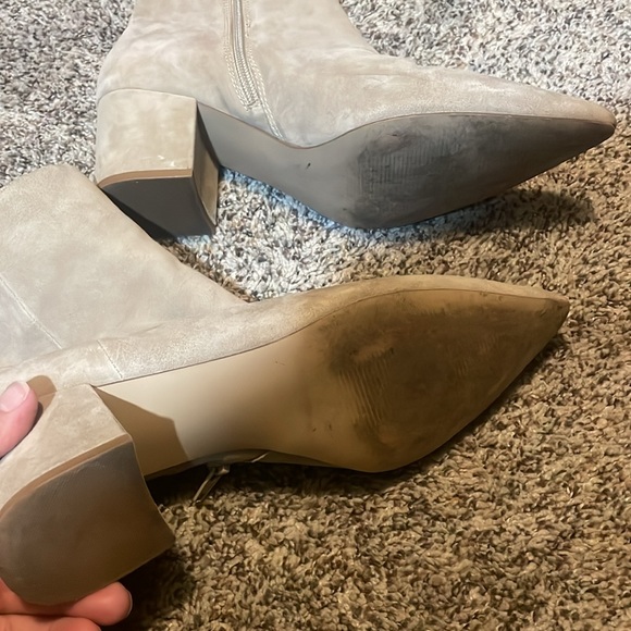 Suede bootie - Picture 2 of 7